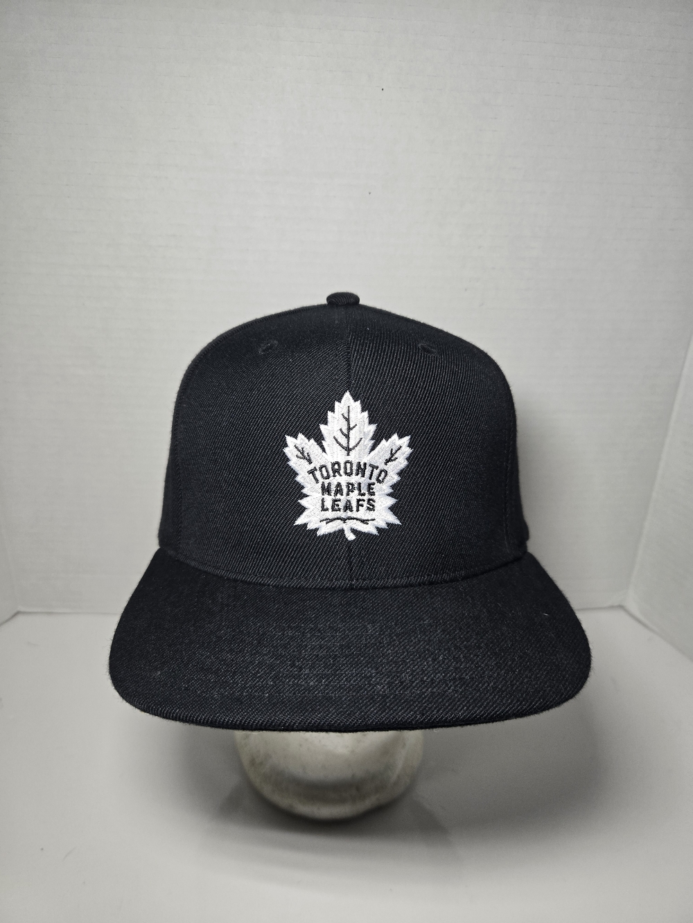 Mitchell And Ness Toronto Maple Leafs Snapback Hat